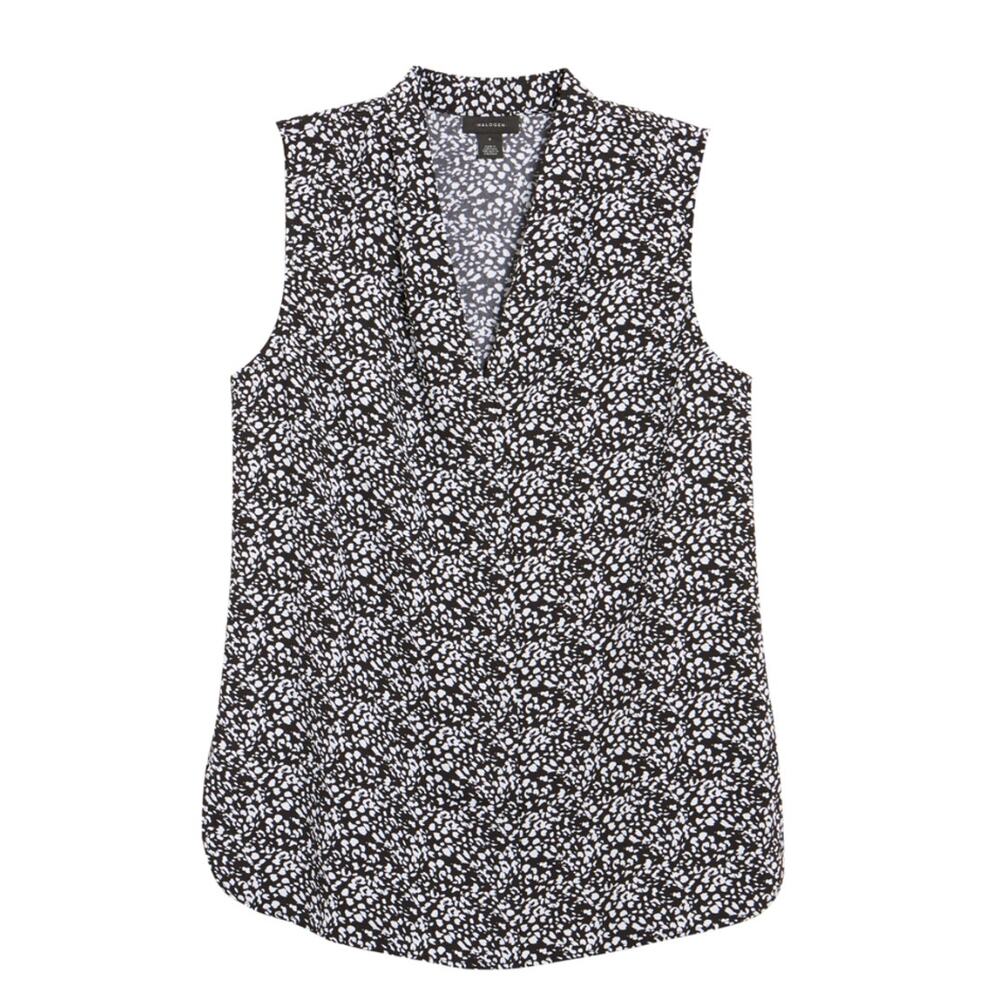 HALOGEN Women's Top XS Black White Leo Dot Sleeveless V-neck Lightweight NWT